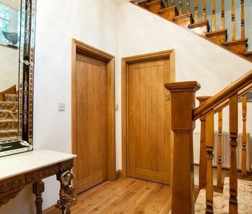 Flat To Let in Heysham Lane, Hampstead, NW3 | TK International - Photo 1