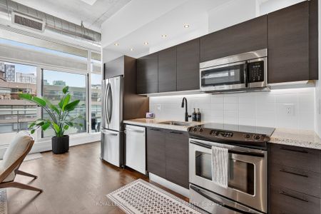 66 Portland Lofts , #801 - Photo 2