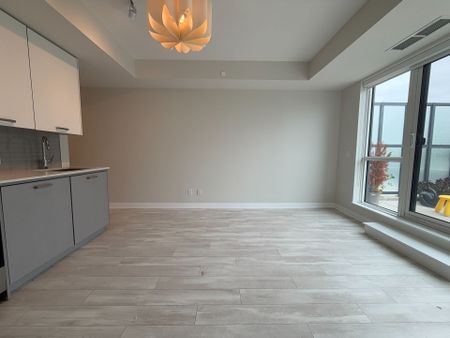 For Lease - 1630 Queen Street Unit# 608, Toronto, Ontario - Photo 4