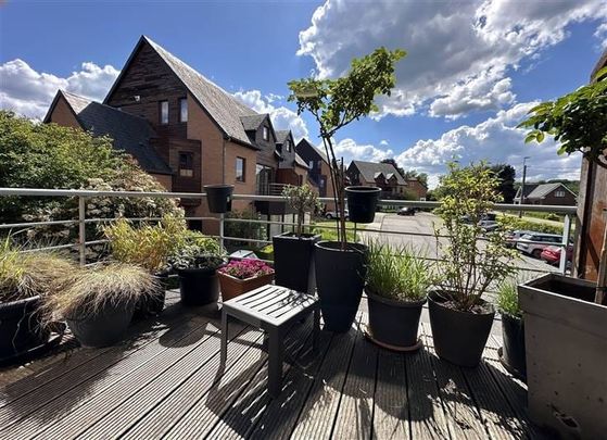 Appartement te huur - Photo 1