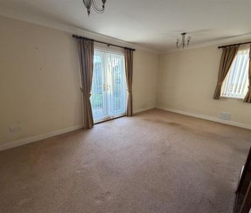4 bedroom semi-detached house to rent - Photo 1