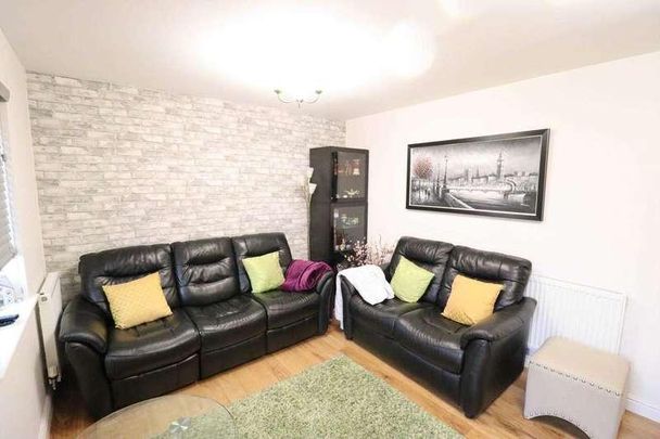 Jumelle Mews, High Wycombe, HP13 - Photo 1