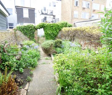 1 bedroom flat to rent - Photo 5