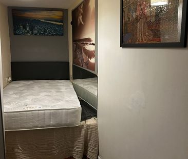 1 Bed Flat, Beechcroft Avenue, NW11 - Photo 4