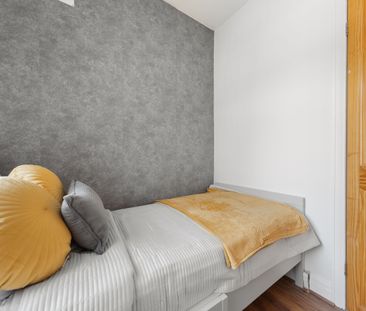 3 Bed Detached House, Carrholm Mount, LS7 - Photo 5