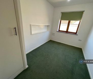 3 bedroom bungalow to rent - Photo 5