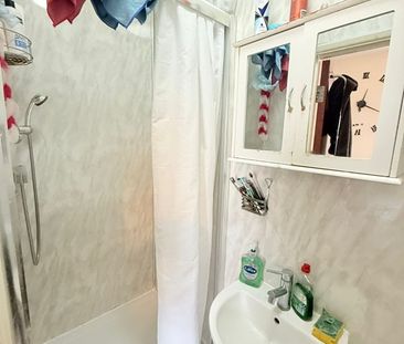 Room in a Shared Flat, High Road, IG1 - Photo 6