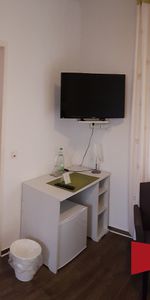 Sutthausen, Geschmackvoll eingerichtetes Zimmer in einer Hotel ähnlichen Anlage. - Photo 3