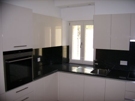 Brusino Arsizio, appartamento con giardino in stupenda casa d'epoca fronte lago totalmente ristrutturata - Foto 2