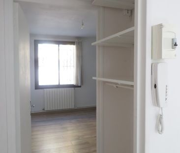 T2/3, 5, Rue Monjardin, Nîmes-Centre, 52m², 530€ HC - Photo 6