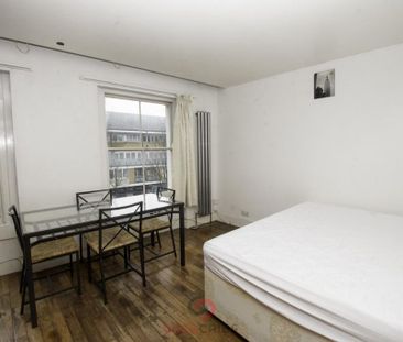 3 bedroom flat to rent - Photo 3