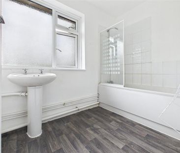 3 bedroom maisonette to rent - Photo 1