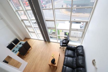 1 Bedroom - Photo 3