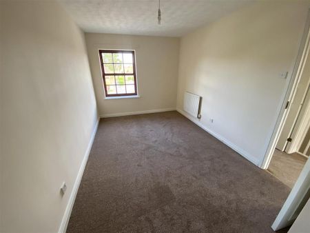 3 bedroom detached house to rent - Photo 5