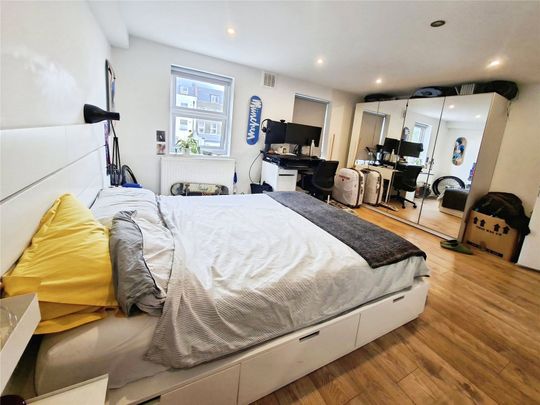 Camberwell Road, London, SE5 0EE - Photo 1