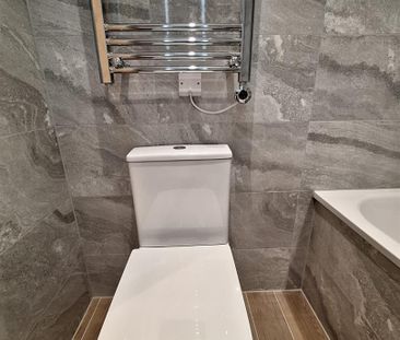 Spur Road, London N15 - Photo 4