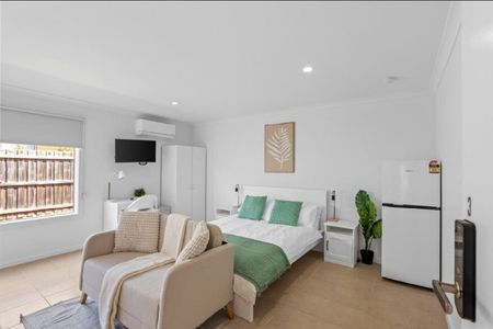 Wyndham Vale - Photo 3