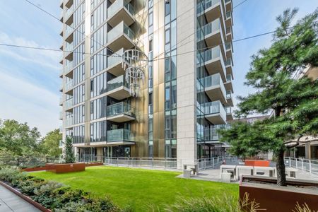 Studio Flat, St. Gabriel Walk, SE1 - Photo 4