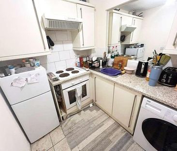 Poplar Close, Bracknell, Berkshire, RG12 - Photo 1