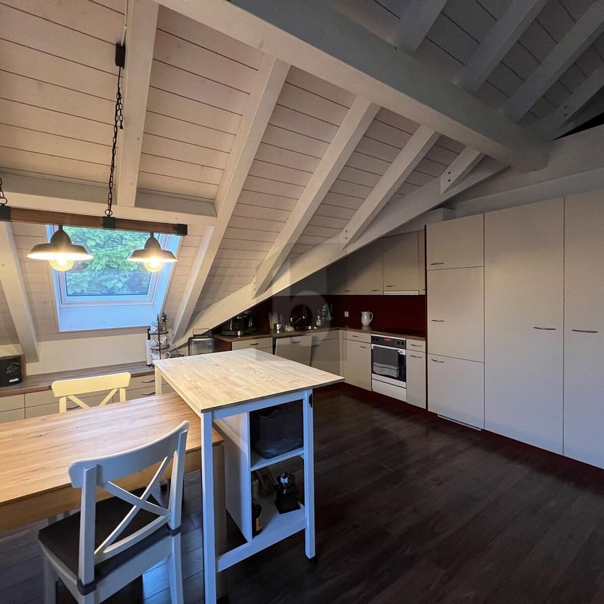 HOHE RÄUME MIT SONNIGER TERRASSE! - Foto 1