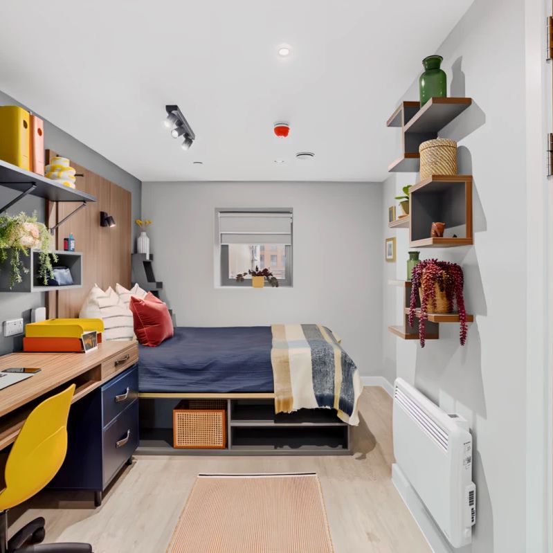 Premium Bigger 3 Bed Apartment - Photo 1