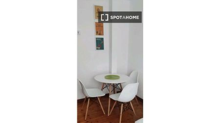3 room luxury Flat for rent in Santander, Spain - Photo 5