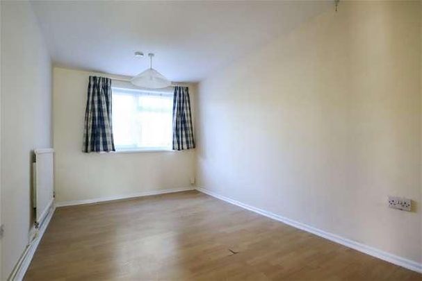 Down Edge, Redbourn, AL3 - Photo 1
