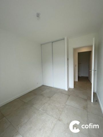 Location Maison 4 pièces 103m² THEZE 64450 - Photo 3