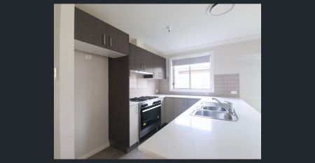 Family Home - Photo 2