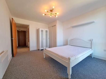 1 bedroom apartment to rent - Photo 2