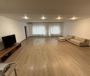 Apartament 5 camere de inchiriat zona Herastrau - Photo 2