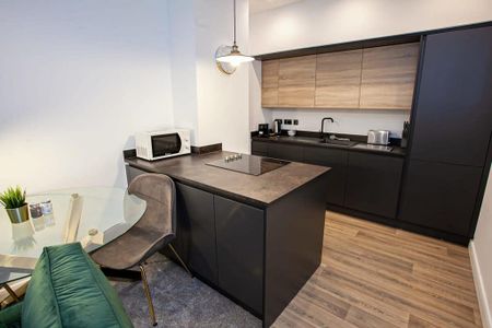 1 bedroom serviced apartment to rent - Photo 4
