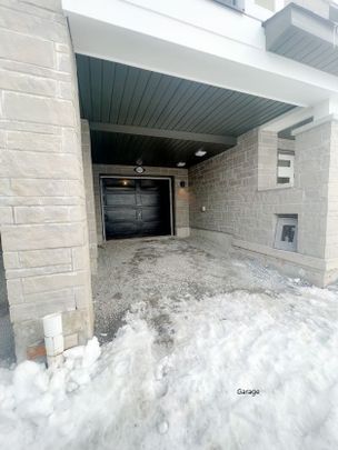 For Lease - 3327 Thunderbird Promenade, Pickering, Ontario - Photo 1