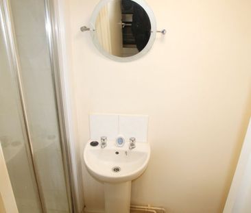 Studio Flat, Buckingham Street, Brighton - Photo 5