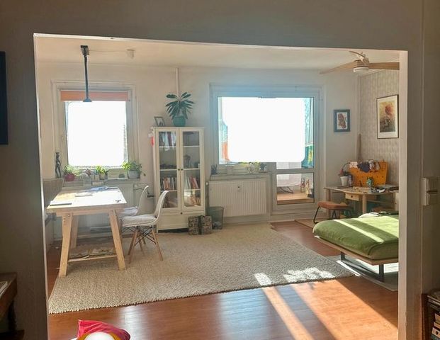 Wohnungstausch Zentrum-West 3 Zi Kü Bad Balkon 90m2 - Photo 1