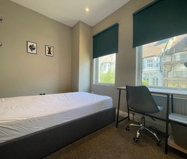 5 bedroom terraced house to rent - Photo 6