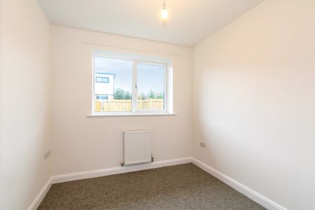 3 bedroom house to rent Wharfdale Road, Bournemouth, BH4 - Photo 4