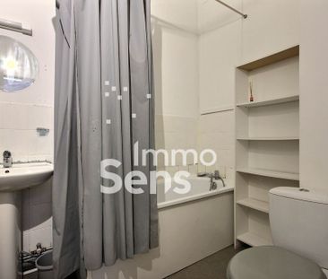 Location appartement - Lille République / Saint Michel - Photo 4