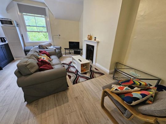 4 bedroom house to rent - Photo 1