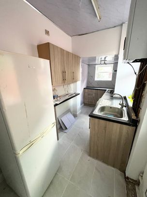 3 Bed Terraced House, Harwell Road, S8 - Photo 1