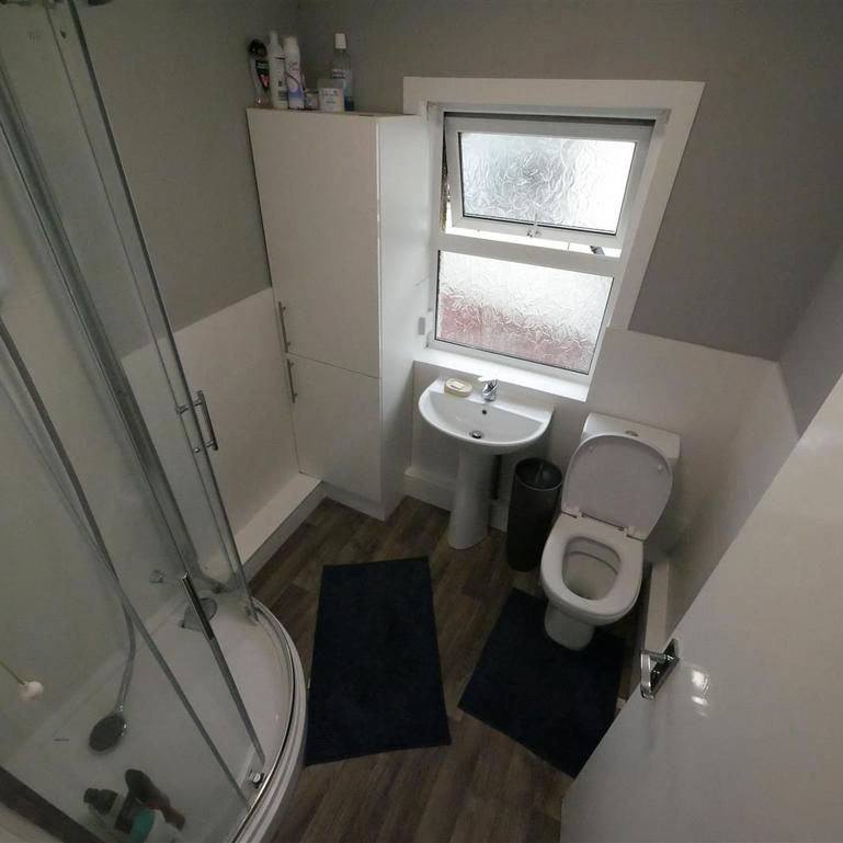 7 bedroom house share to rent - Photo 1