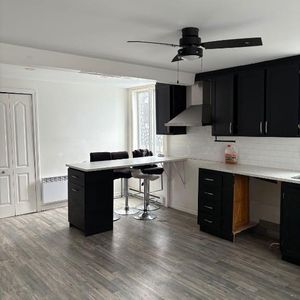 Appartement 41/2 2 chambres 1 salle de bain - Photo 2