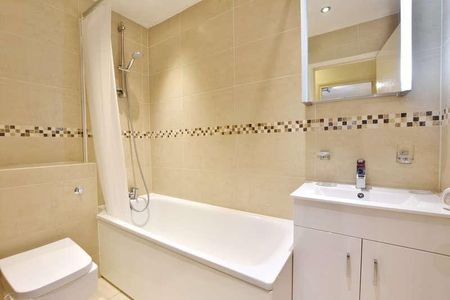 Park Lodge, St. Albans Road, WD25 - Photo 4