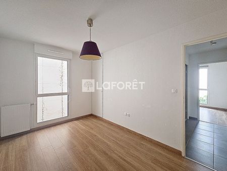 Apartment - Photo 2