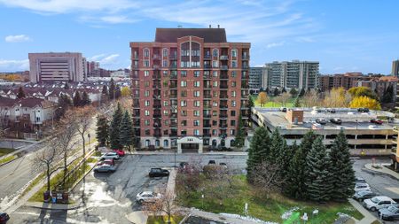 For Lease - 310 Central Park Drive Unit# 8F, Carlington - Central Park, Ontario - Photo 2