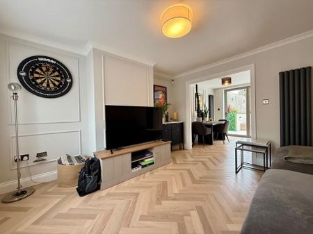 3 bedroom detached house to rent - Photo 4