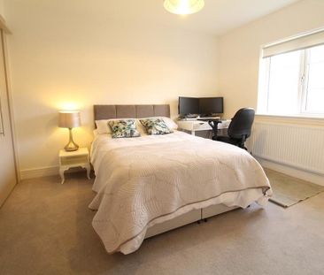 West Craigbank Crescent, Cults, AB15 - Photo 4