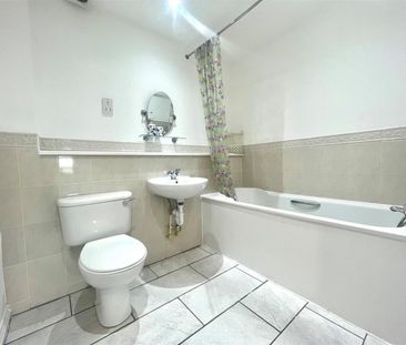 2 Bedroom Flat To Let - Photo 2