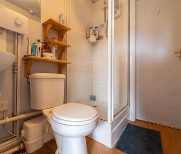 5 bedroom house to rent - Photo 2