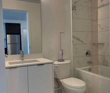 For Lease - 204 Burnhamthorpe Road Unit# 215, Mississauga, Ontario - Photo 4